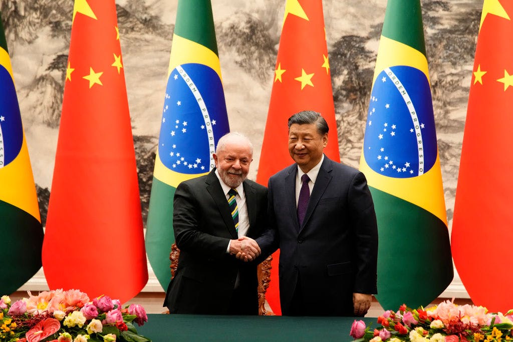 Image of Silva meeting with Chinese President Xi