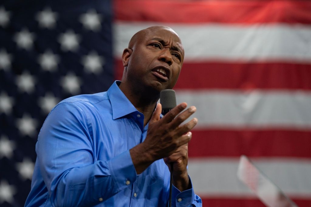 Sen. Tim Scott (R-S.C.) announces his presidential bid at a campaign event on May 22